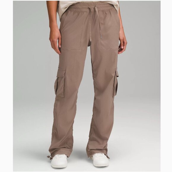 NWT Lululemon Dance Studio Relaxed-Fit Mid-Rise Cargo Pant - Picture 1 of 16